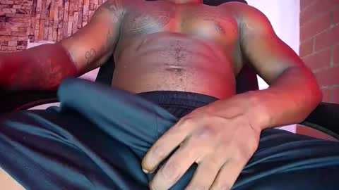 Snapshot of zousxxx chatting on 04-28-26, 03:50 zousxxx online show from 04-28-26, 03:50