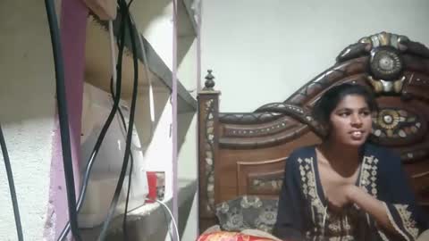 zoyakhan803 online show from 02-15-25, 07:17