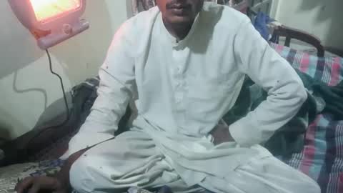 zoyakhan803 online show from 03-04-25, 11:43