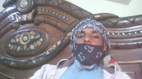 zoyakhan803 online show from 12-04-25, 12:09