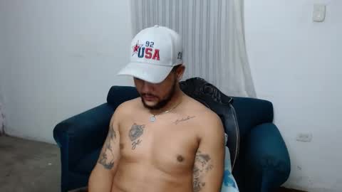 Snapshot of zues_gle25 chatting on 10-12-25, 06:12 zues_gle25 online show from 10-12-25, 06:12