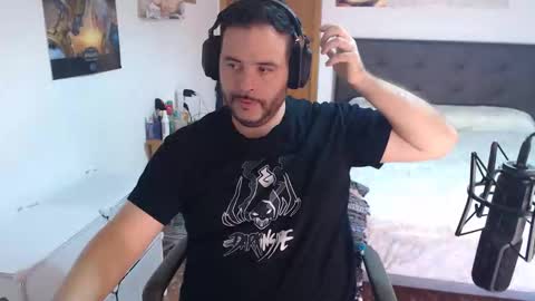 Zuheyla online show from 10-17-25, 09:45