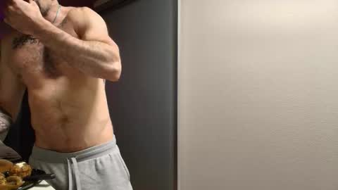 Zuko online show from 10-15-25, 01:33