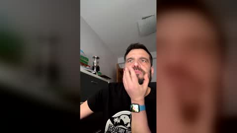 zurdineno online show from 04-29-26, 10:41