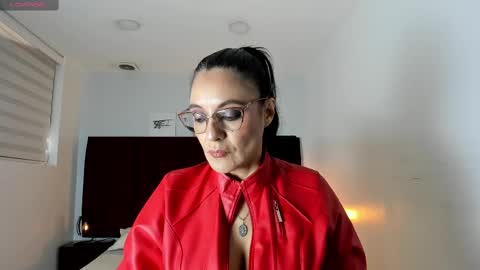 Zuzana21 online show from 03-05-25, 12:44