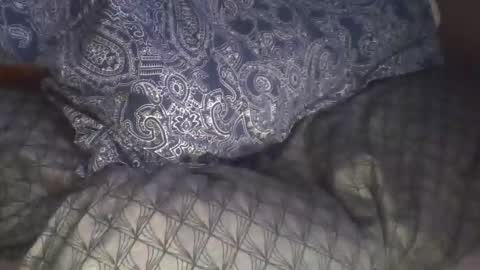 zyggy87 online show from 11-18-25, 02:54