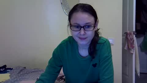Zyuhre online show from 09-18-25, 01:35