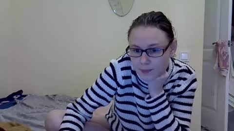 Zyuhre online show from 09-29-25, 12:43
