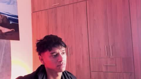 zyzz_1812 online show from 10-30-25, 05:02