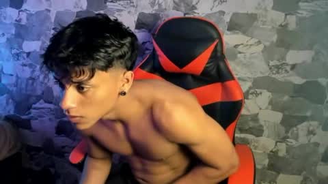 zyzz_1812 online show from 05-23-26, 04:18