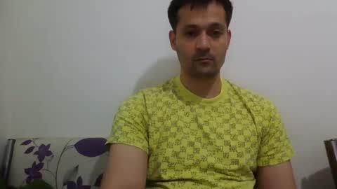 Snapshot of zzzzzzz41 chatting on 05-27-26, 04:15 zzzzzzz41 online show from 05-27-26, 04:15