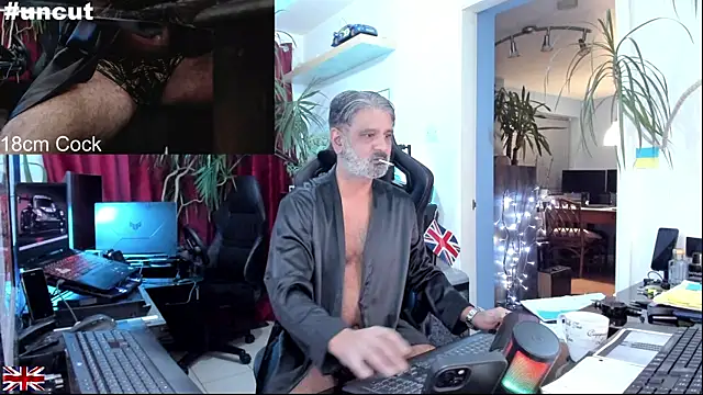 OnlineBossUK online show from 10-24-25, 09:55