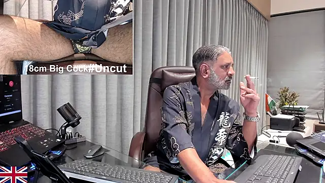 OnlineBossUK online show from 03-18-26, 06:33