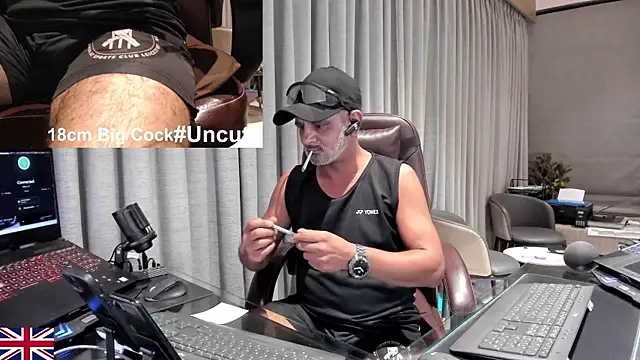 OnlineBossUK online show from 06-16-26, 04:42