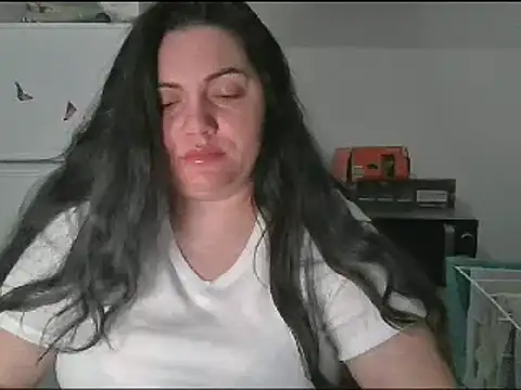 Snapshot of Squirtlady38 chatting on 01-02-25, 12:55 Squirtlady38 online show from 01-02-25, 12:55