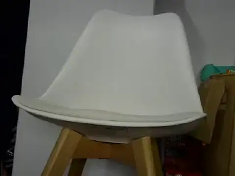 Snapshot of Squirtlady38 chatting on 01-05-25, 03:53 Squirtlady38 online show from 01-05-25, 03:53