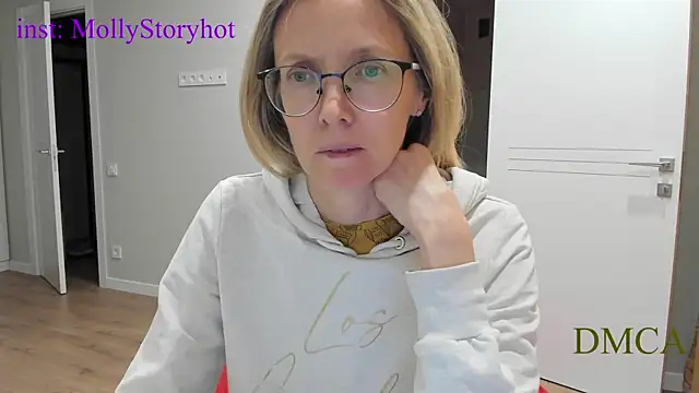 angelmommu online show from 12-01-25, 08:19