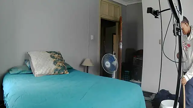 Snapshot of COOKIECANDY chatting on 02-23-26, 12:13 COOKIECANDY online show from 02-23-26, 12:13