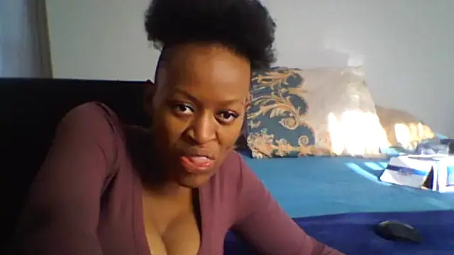 Snapshot of COOKIECANDY chatting on 03-08-26, 02:43 COOKIECANDY online show from 03-08-26, 02:43