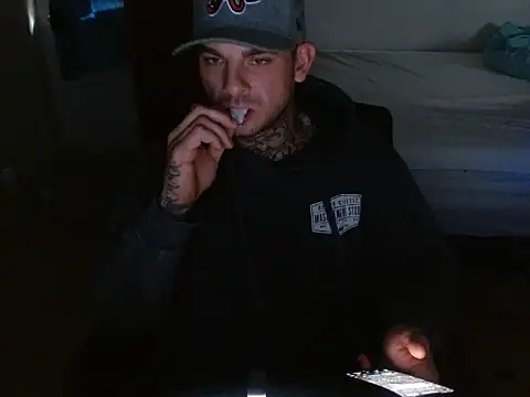 Snapshot of DADDY_KANE8--- chatting on 10-26-25, 02:12 DADDY KANE8--- online show from 10-26-25, 02:12