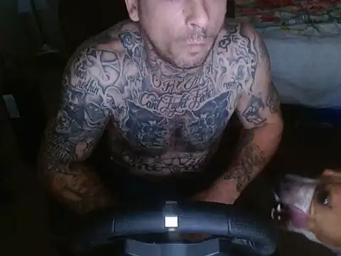 Snapshot of DADDY_KANE8--- chatting on 10-30-25, 08:20 DADDY KANE8--- online show from 10-30-25, 08:20