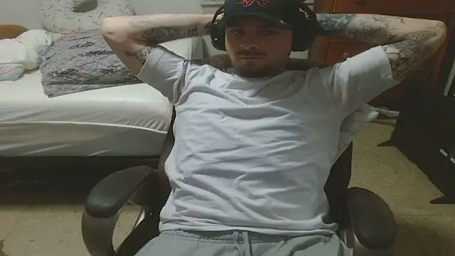 DADDY KANE8--- online show from 06-17-26, 07:33