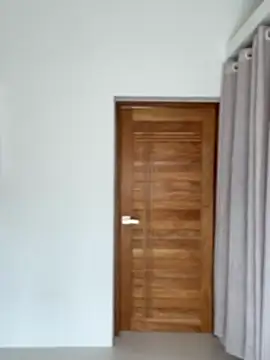 Helena Karel online show from 09-18-25, 07:32