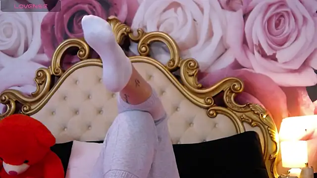 HessaHessy online show from 02-11-26, 03:39