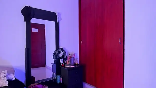 little kayla  online show from 12-06-24, 11:47