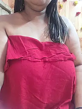 Snapshot of MOM-SUN-COUPLE chatting on 05-24-26, 09:25 MOM-SUN-COUPLE online show from 05-24-26, 09:25