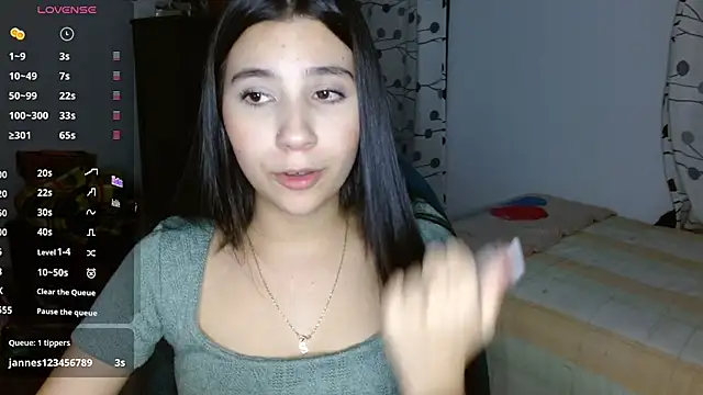 mia  lopez  online show from 12-07-24, 03:47