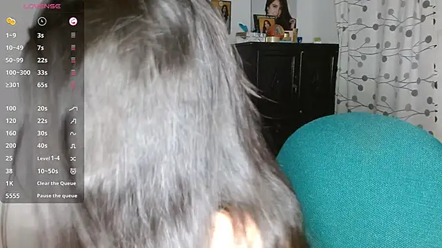 mia  lopez  online show from 12-13-24, 04:22