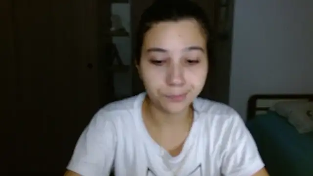 Snapshot of mia__lopez_ chatting on 02-18-26, 04:52 mia lopez online show from 02-18-26, 04:52