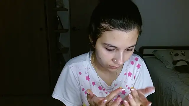 Snapshot of mia__lopez_ chatting on 03-17-26, 04:17 mia lopez online show from 03-17-26, 04:17