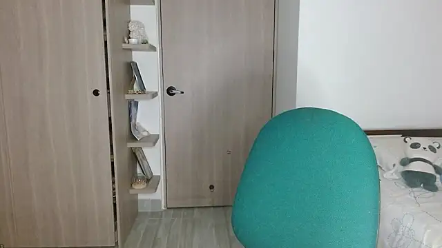 Snapshot of mia__lopez_ chatting on 03-30-26, 04:13 mia lopez online show from 03-30-26, 04:13