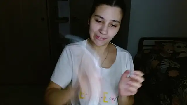 mia  lopez  online show from 05-07-26, 04:40