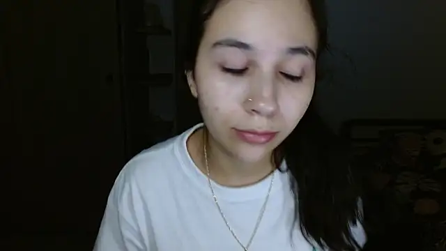 mia  lopez  online show from 05-09-26, 04:50