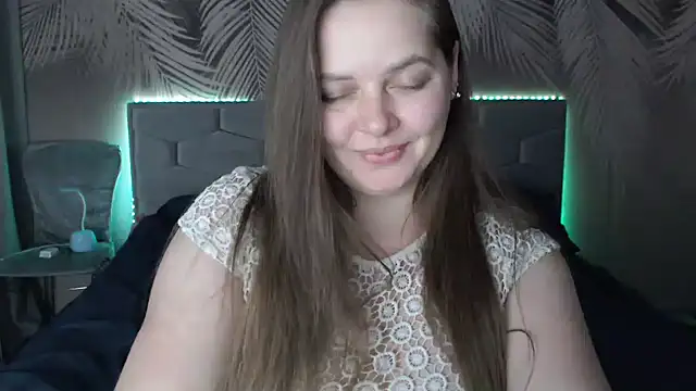Snapshot of uliastar chatting on 01-05-25, 12:53 uliastar online show from 01-05-25, 12:53