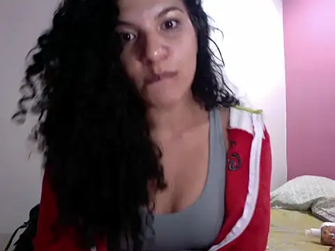 gatubelahot online show from 01-07-25, 07:10