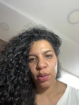 gatubelahot online show from 02-24-25, 04:38