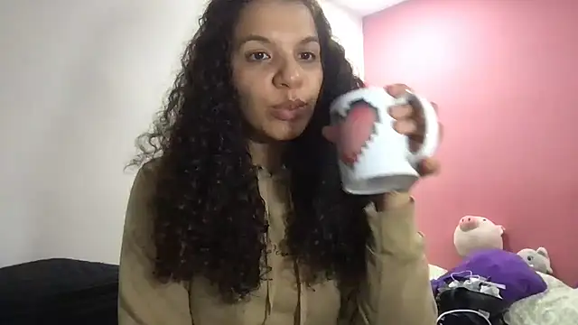 gatubelahot online show from 03-12-25, 11:01