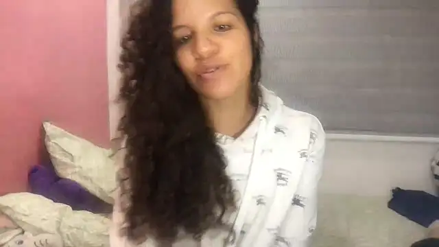 gatubelahot online show from 09-23-25, 03:42