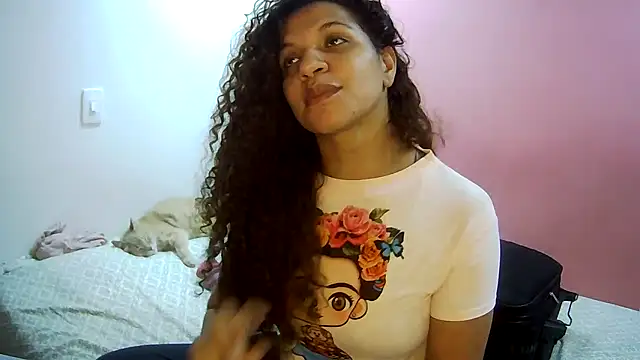 gatubelahot online show from 01-15-26, 12:48