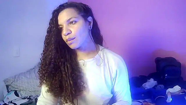 Snapshot of gatubelahot chatting on 02-28-26, 06:42 gatubelahot online show from 02-28-26, 06:42