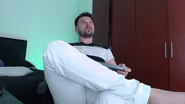 Snapshot of alexman_fuck chatting on 12-12-24, 11:58 alexman fuck online show from 12-12-24, 11:58