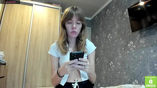 Kalisee  online show from 11-21-25, 09:08