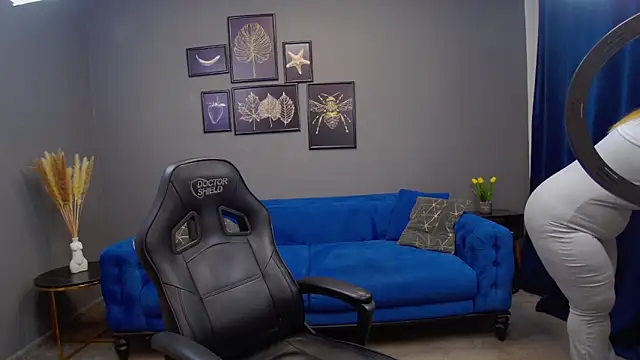 Katewalker  online show from 12-05-24, 06:11