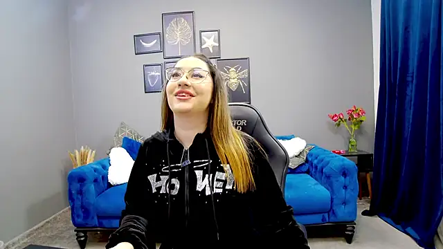 Katewalker  online show from 03-12-25, 06:11