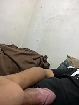 Snapshot of Magosupreme chatting on 09-10-25, 10:26 Magosupreme online show from 09-10-25, 10:26