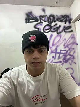 Snapshot of Magosupreme chatting on 02-18-26, 11:11 Magosupreme online show from 02-18-26, 11:11